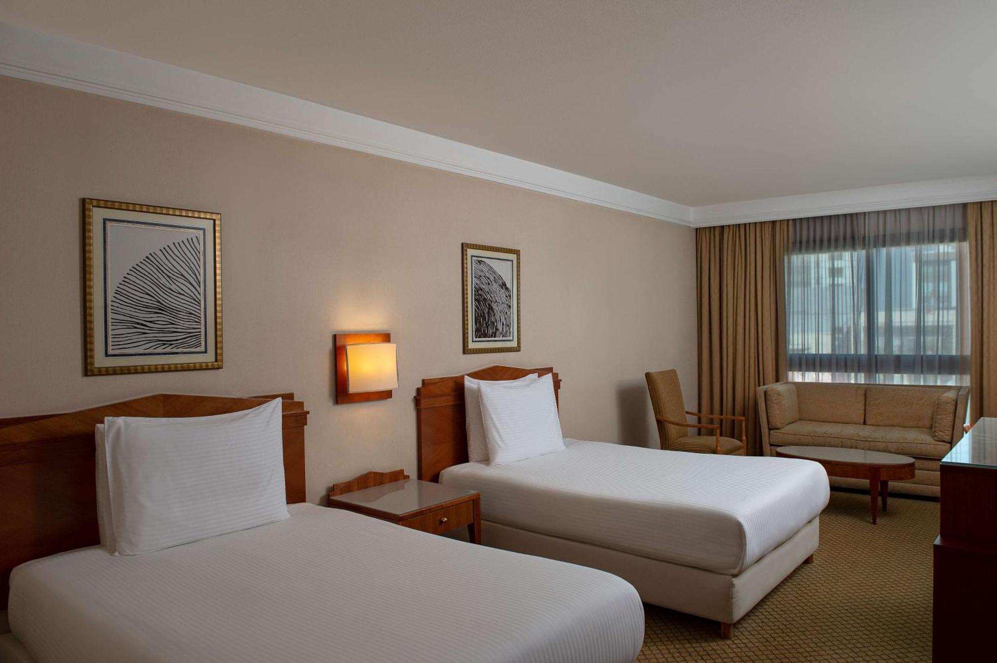Hotel Radisson Blu Martinez