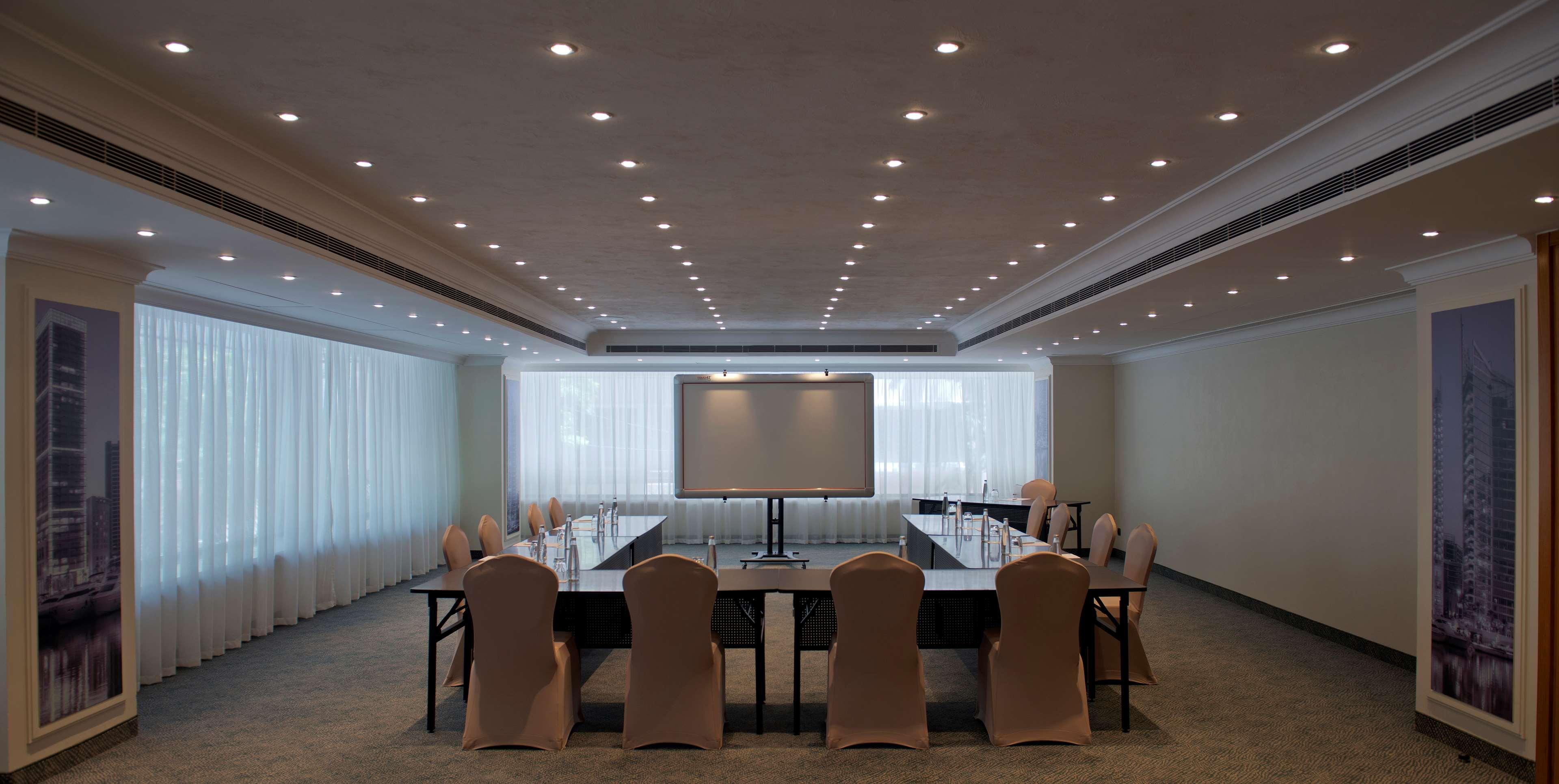 Radisson Blu Martinez Hotel