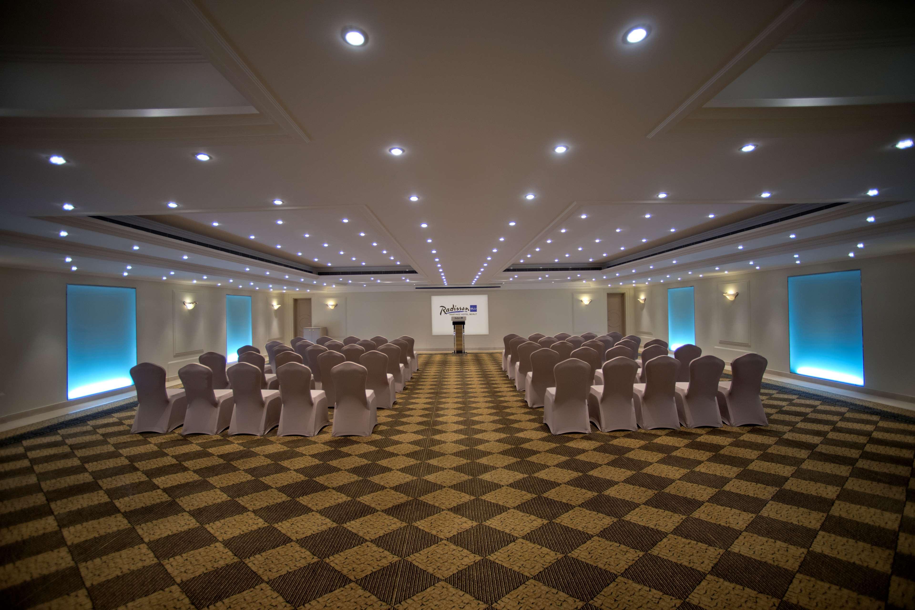 Radisson Blu Martinez Hotel 5*