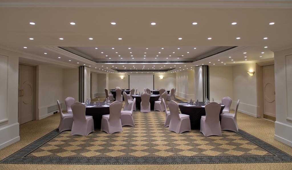 Hotel Radisson Blu Martinez Beirut