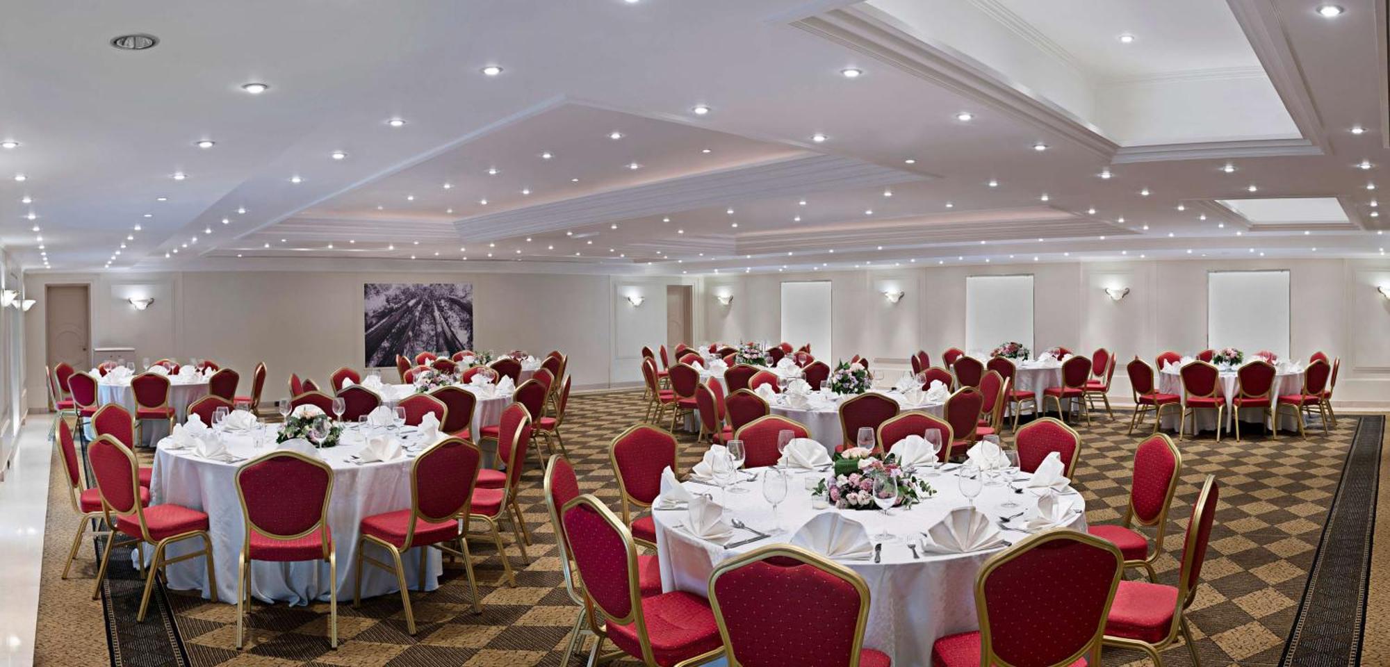 Radisson Blu Martinez