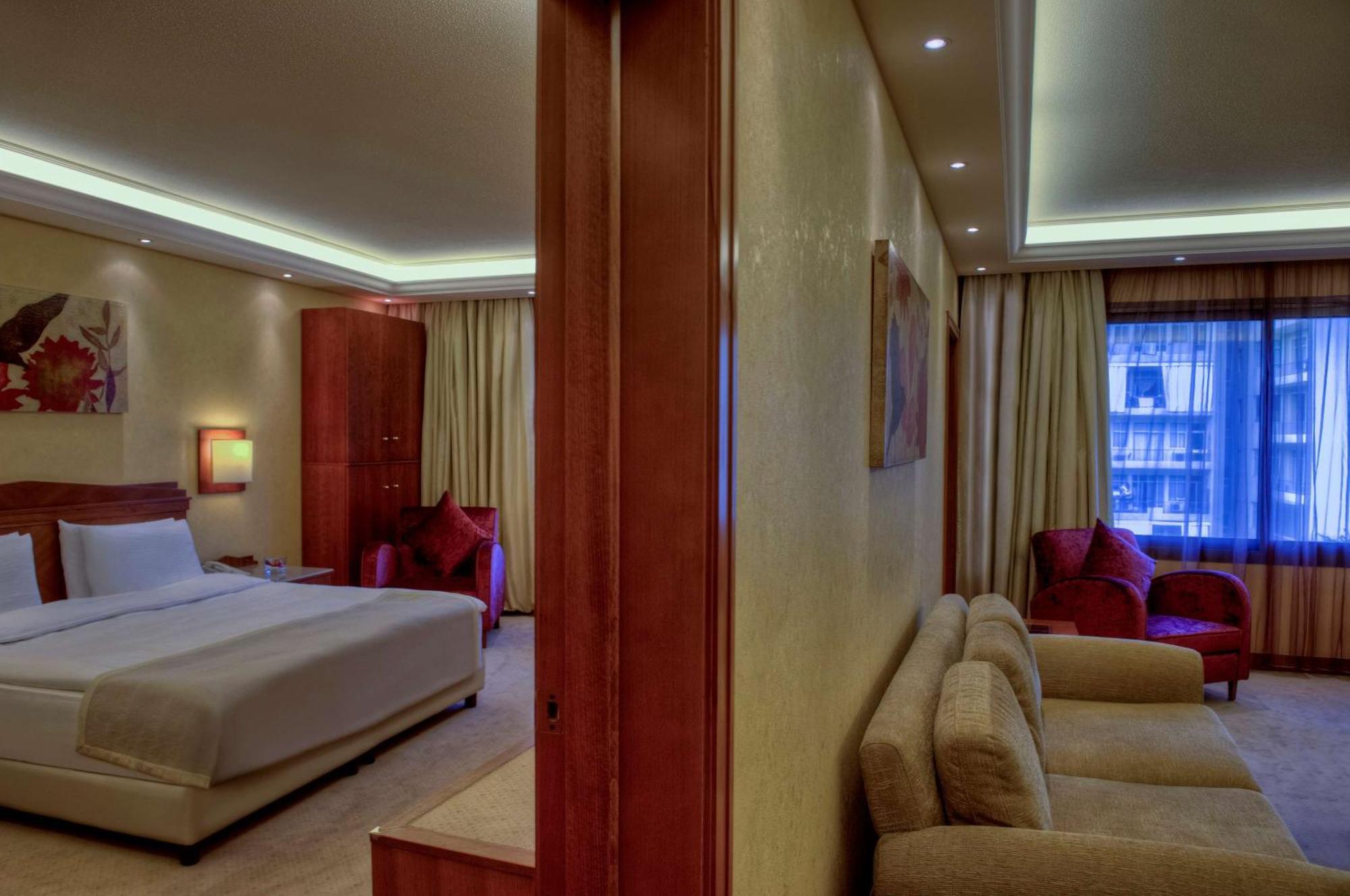 Radisson Blu Martinez 5* Beirut